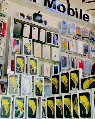 IpHone Stock available Iphone XS Max /Iphone 11/ Iphone 12 / Iphone 13