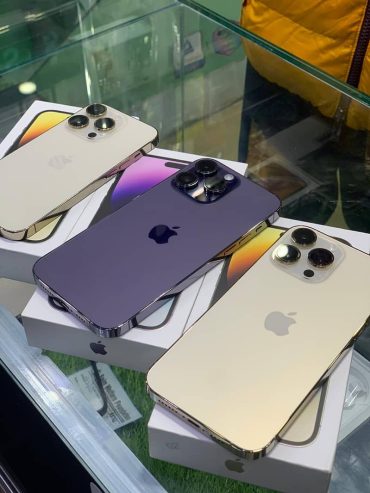 IpHone Stock available Iphone XS Max /Iphone 11/ Iphone 12 / Iphone 13