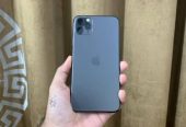 iphone 11 pro max 256gb complete box sim glitch