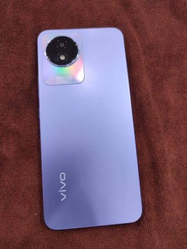 VIVO Y-02-T. 4/64 AWESOME CONDITION